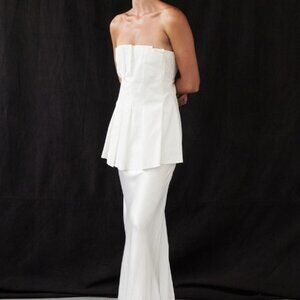 LILLY WHITE PLEATED STRAPLESS TOP